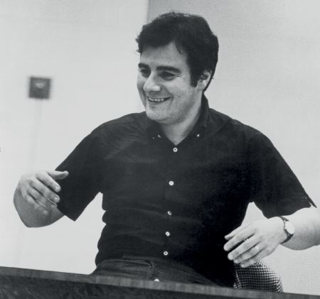 Lalo Schifrin née le 21 juin (jour de la fête de la musique)