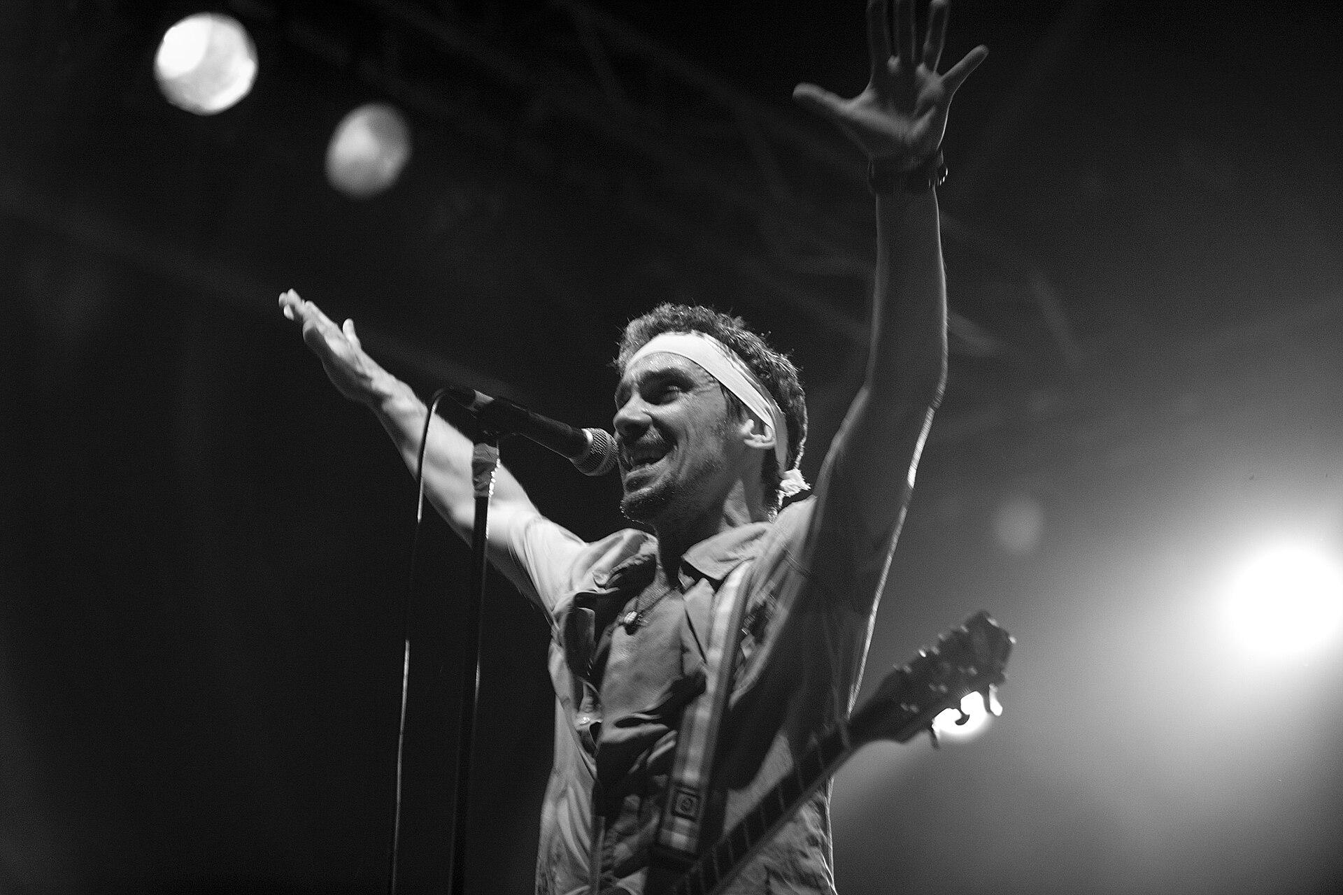 Manu Chao née le 21 juin (jour de la fête de la musique)