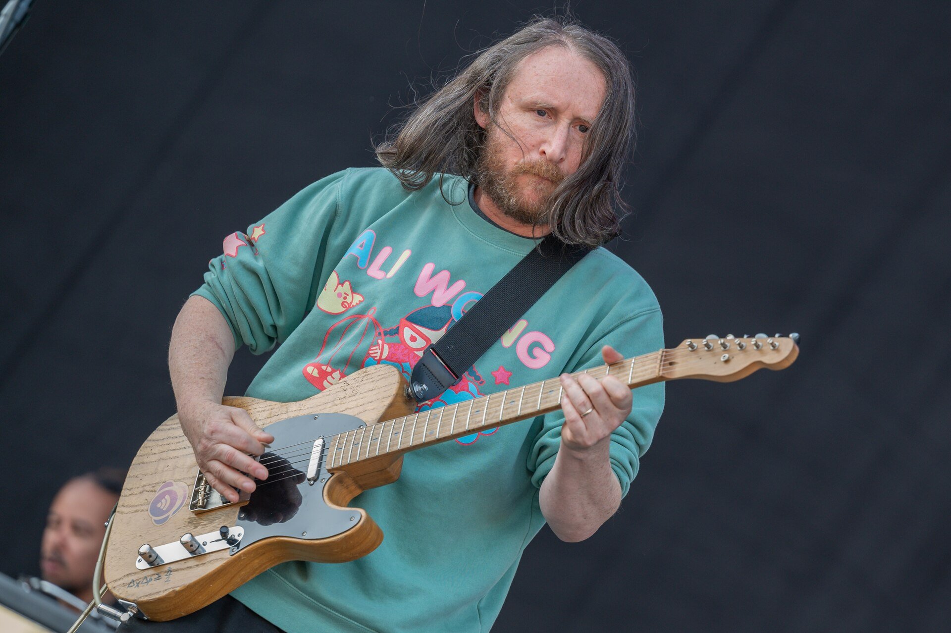 Mike Ezinger née le 21 juin (jour de la fête de la musique)-1